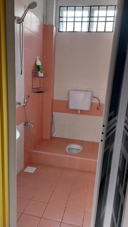 Teratak Azhan Homestay Kampong Sungai Putat